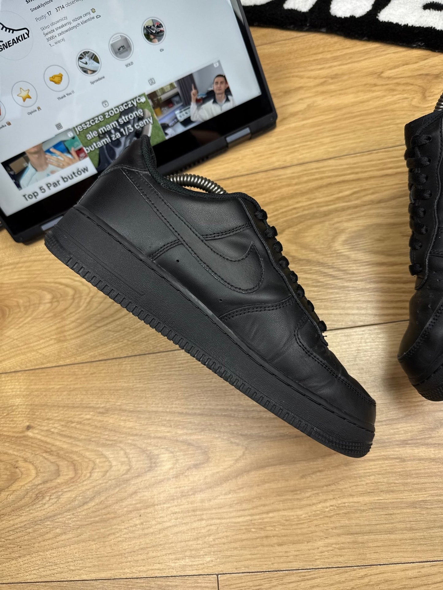 Nike Air Force 1 Low (42.5)