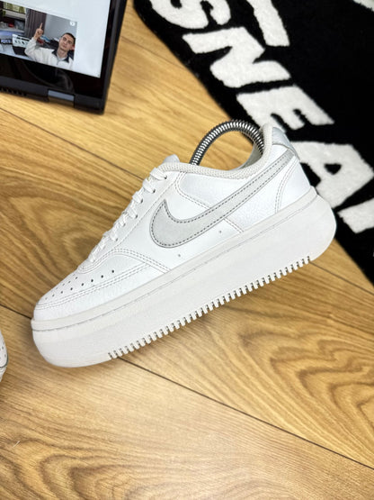 Nike Court Vision Alta (38)