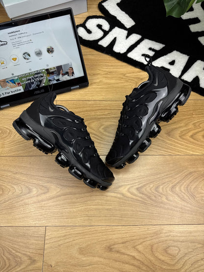 Nike Air Vapormax Plus (44)
