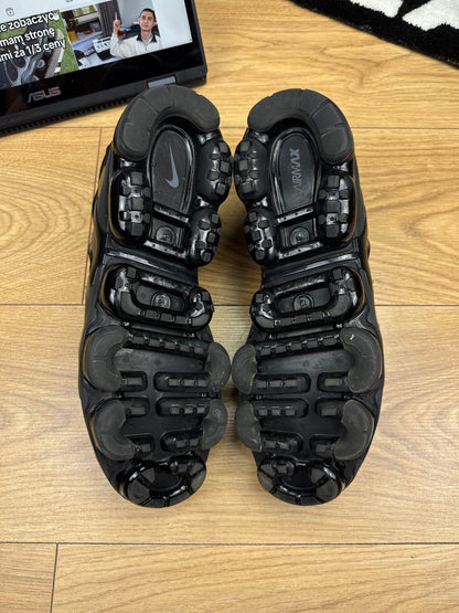 Nike Air Vapormax Plus (44)