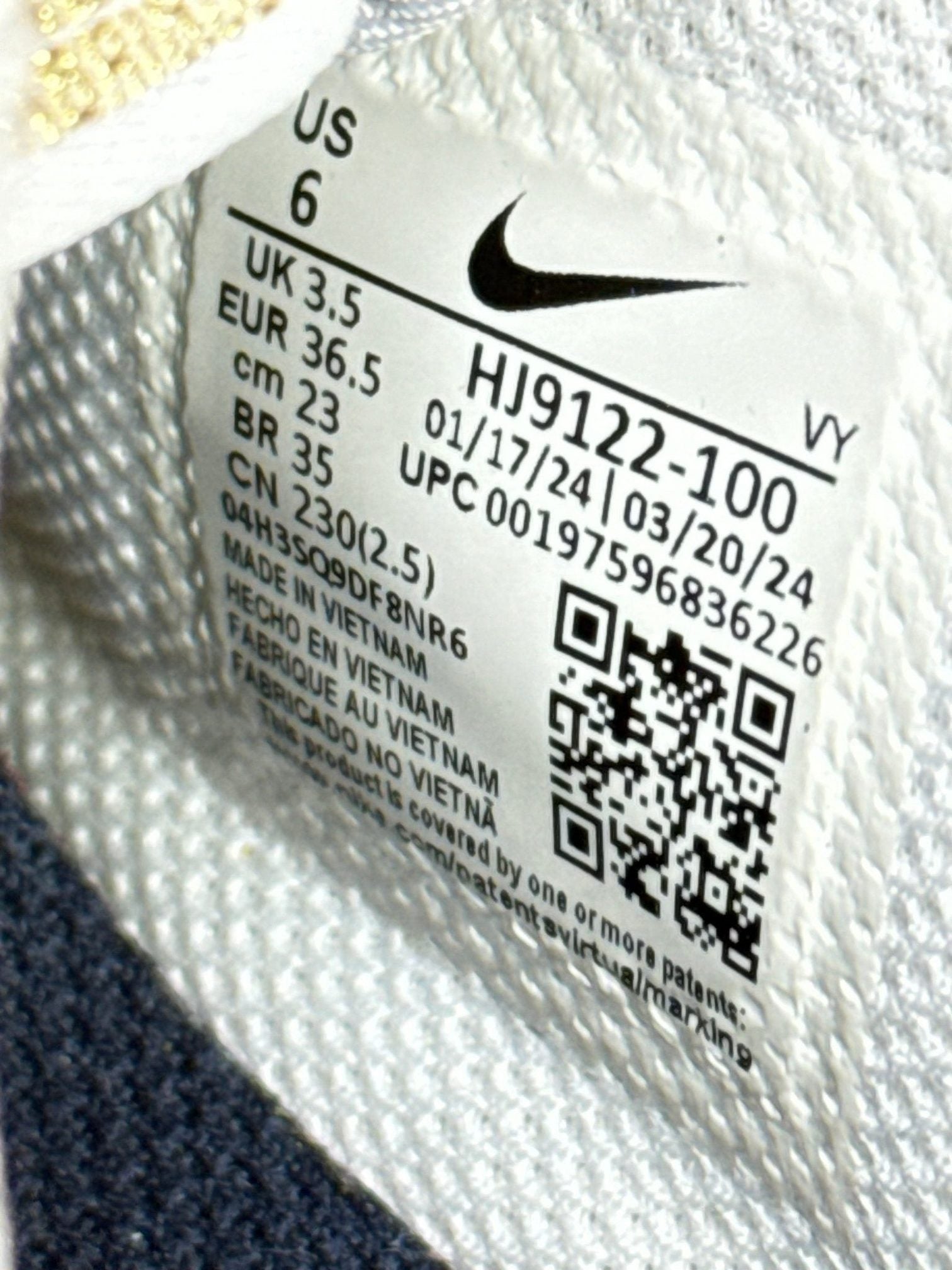 Nike Air Force 1 ’07 FlyEase — buty sportowe damskie w bardzo dobrym stanie rozmiar 36.5, opcjonalne zdjęcie 1