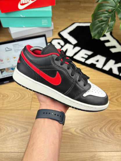 Nike Air Jordan 1 Low (38.5)