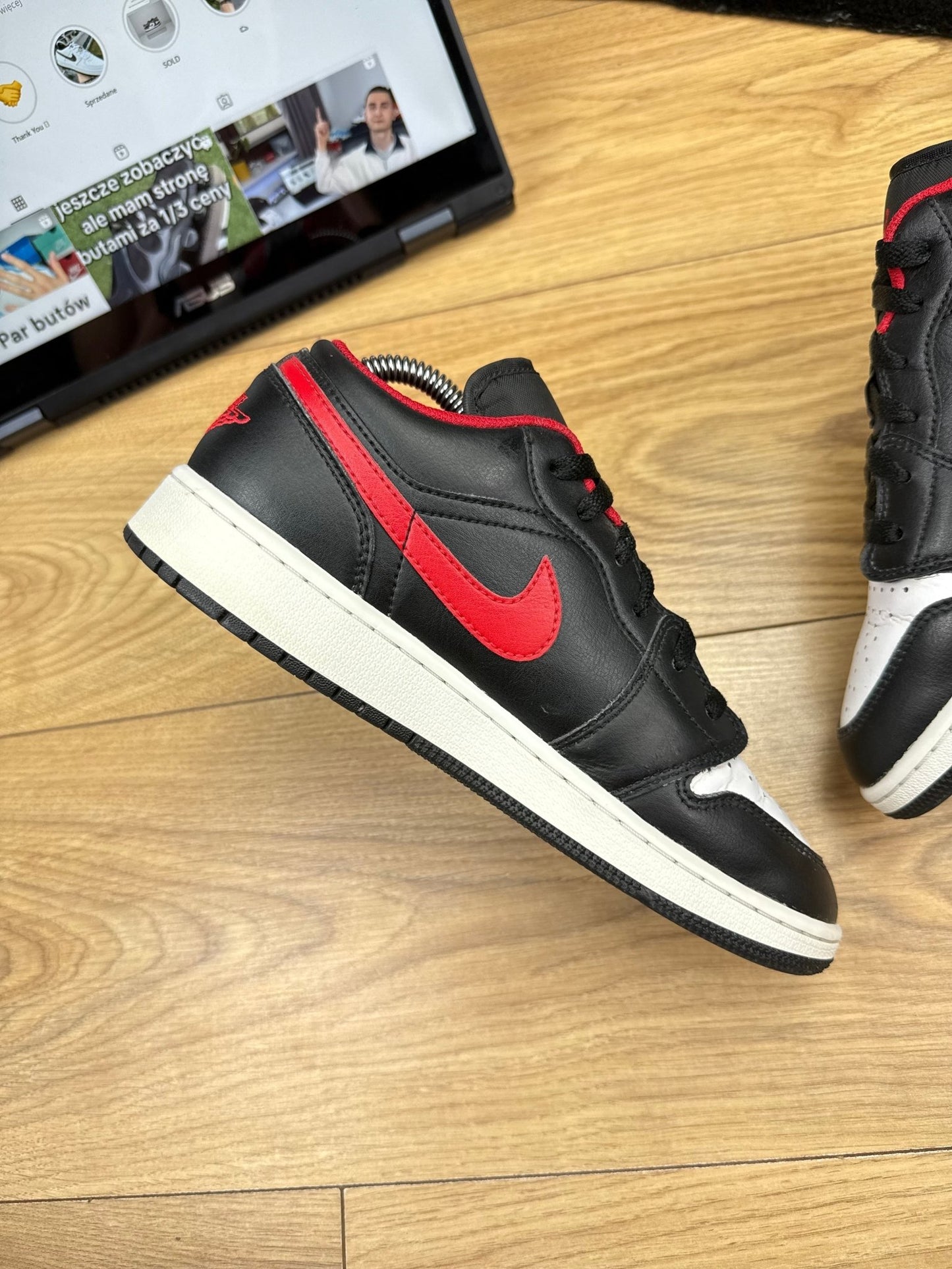 Nike Air Jordan 1 Low (38.5)