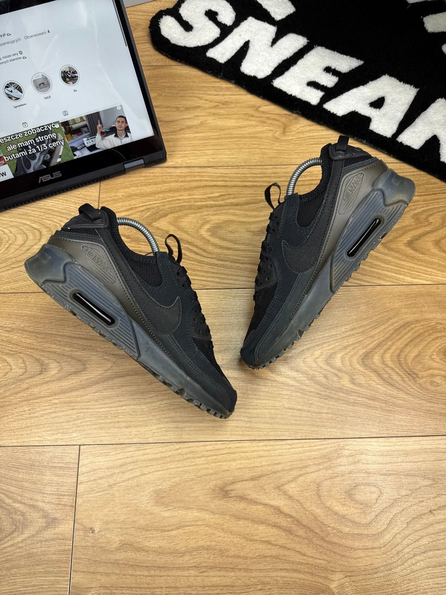 Nike Air Max 90 (40)