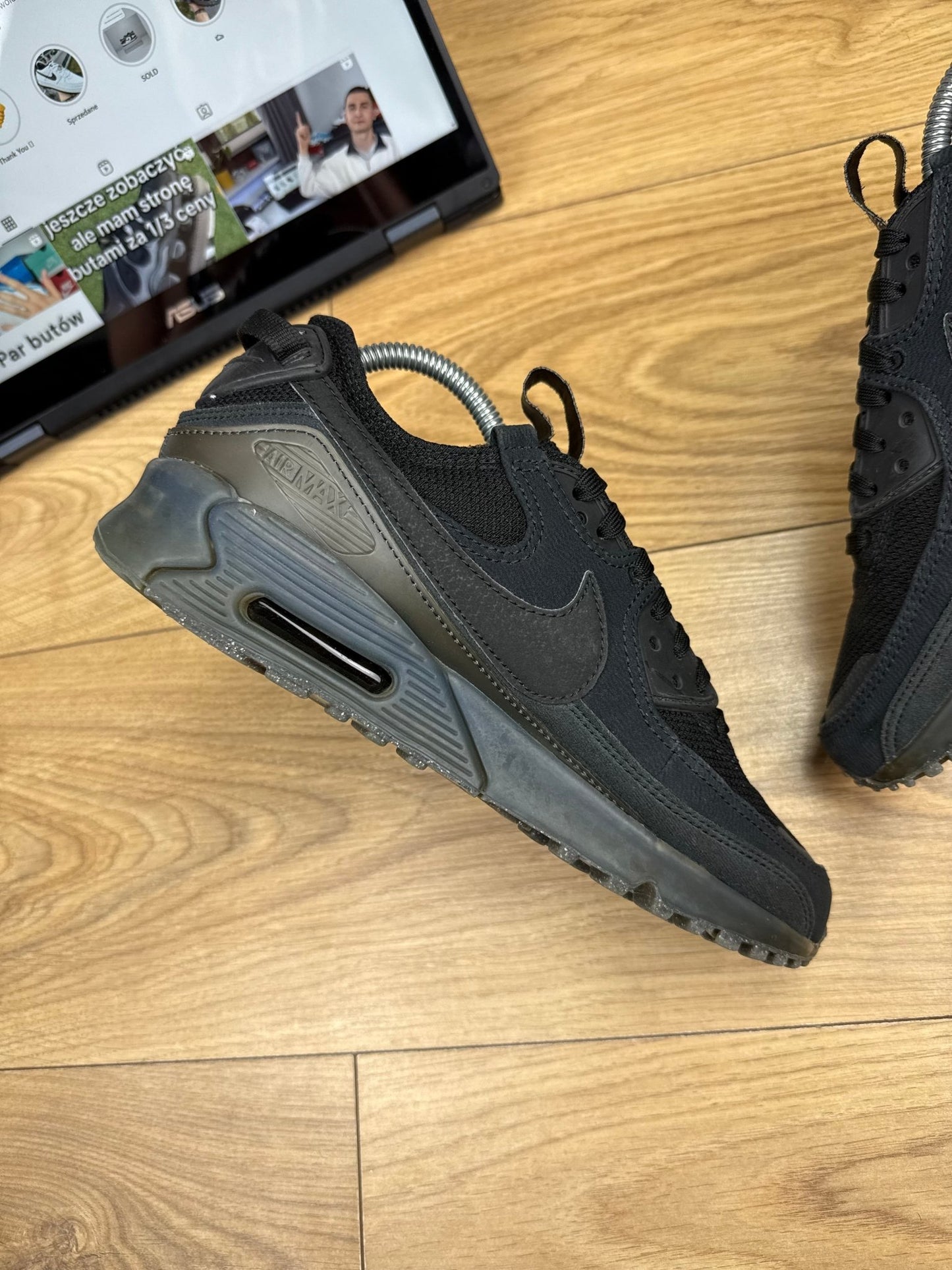 Nike Air Max 90 (40)