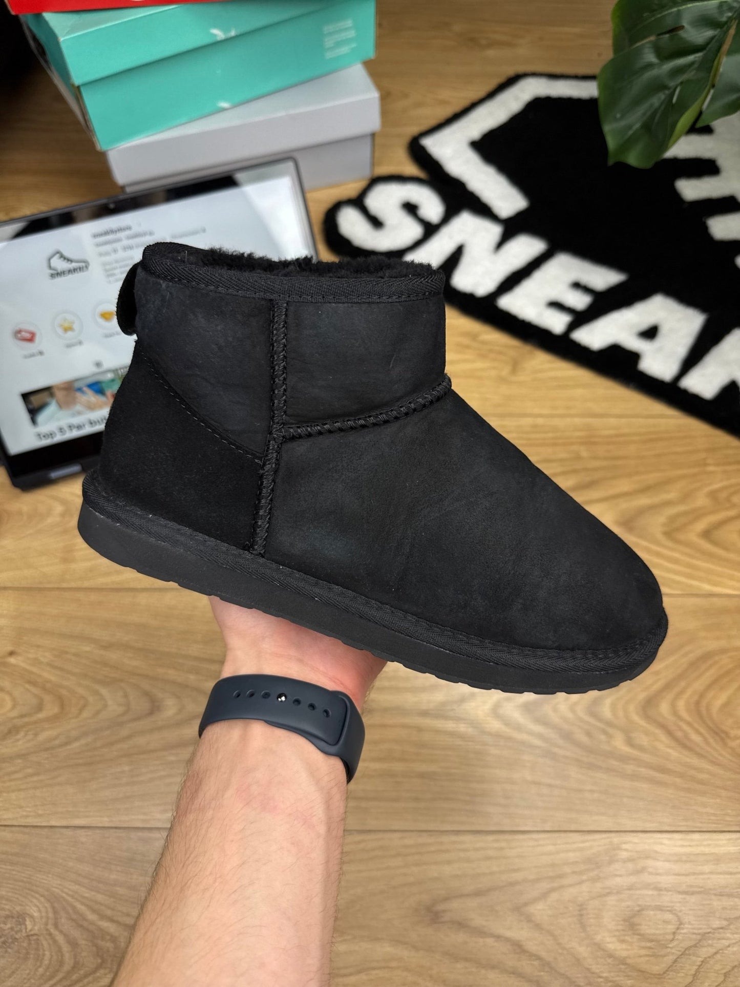 Emu Australia Stinger Micro (40)