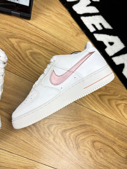 Nike Air Force 1 Low (40)