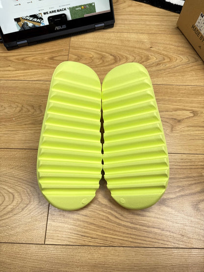 Adidas Yeezy Slides 2022/23 (43)