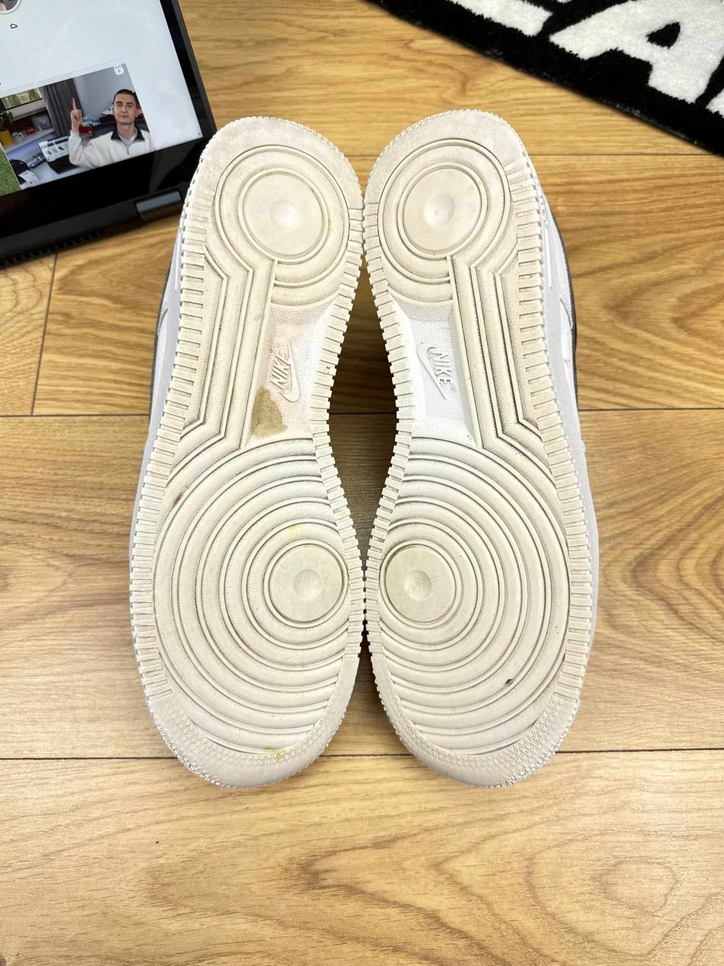 Nike Air Force 1 Low (44.5)