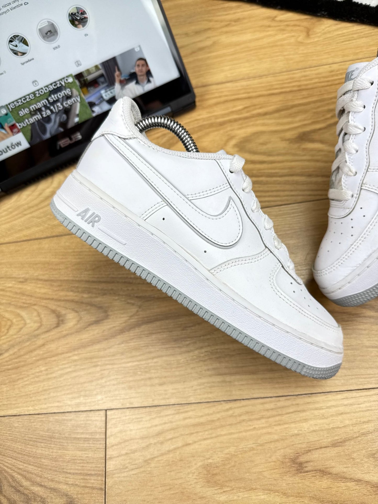 Nike Air Force 1 Low (38.5)