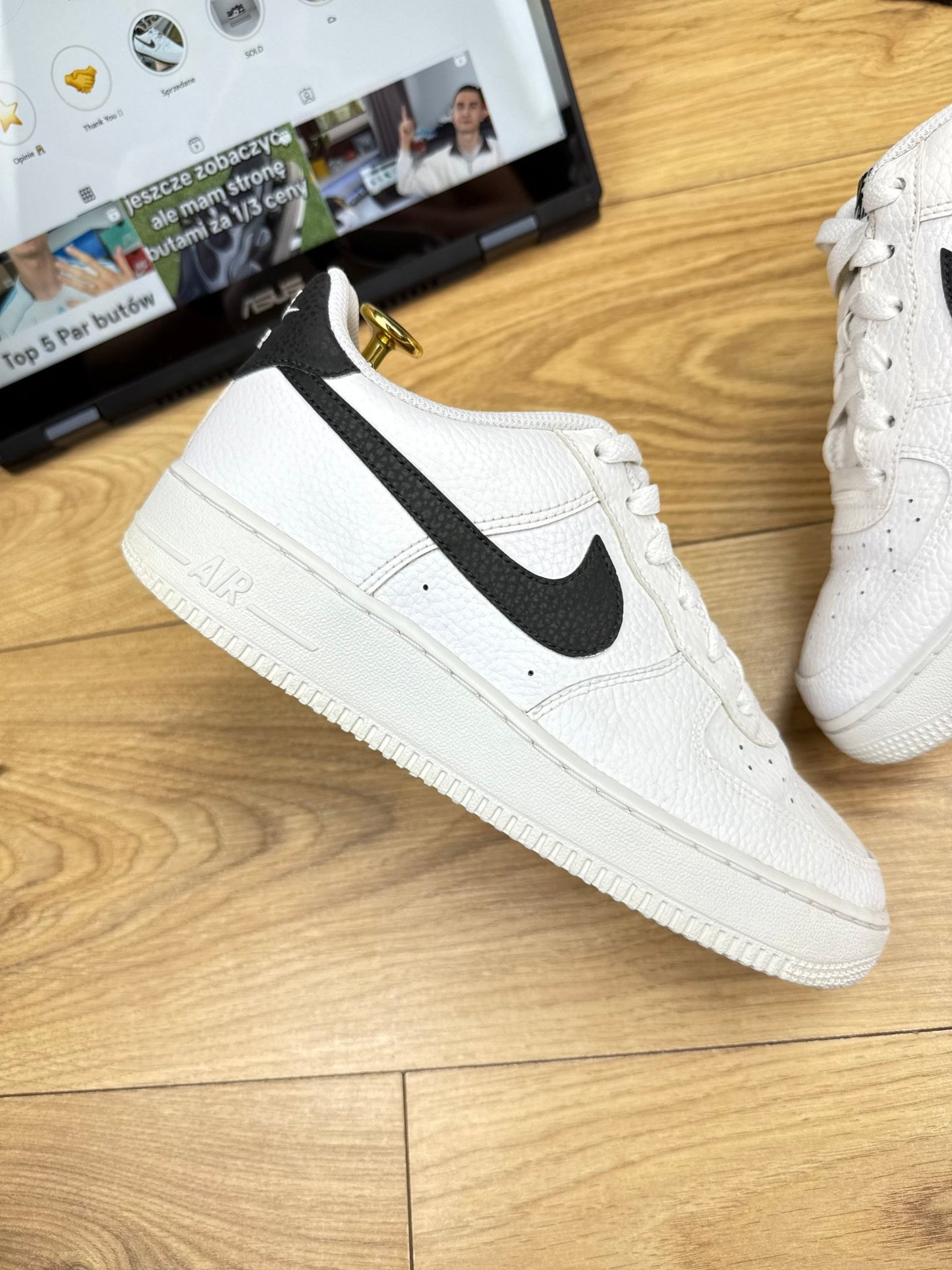 Nike Air Force 1 Low (38.5)