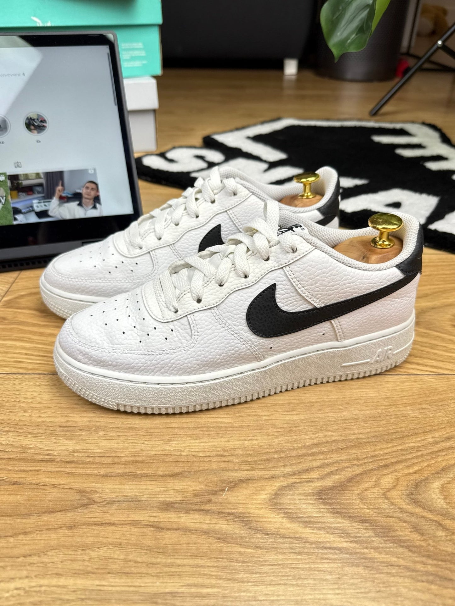 Nike Air Force 1 Low (38.5)