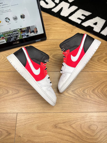 Nike Air Jordan 1 Mid (40)