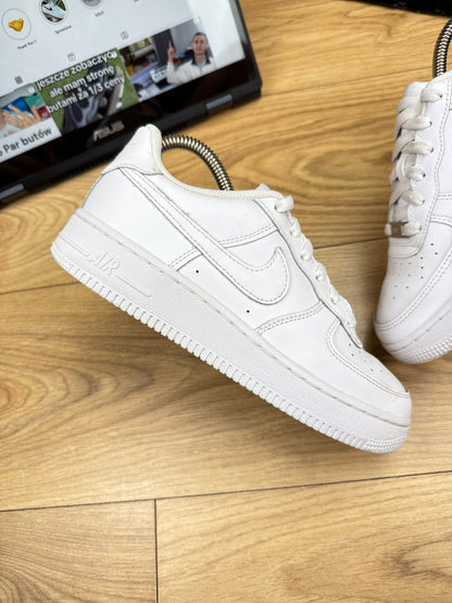 Nike Air Force 1 Low (37.5)