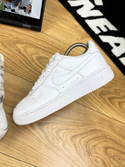 Nike Air Force 1 Low (37.5)