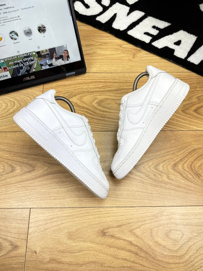 Nike Air Force 1 Low (37.5)