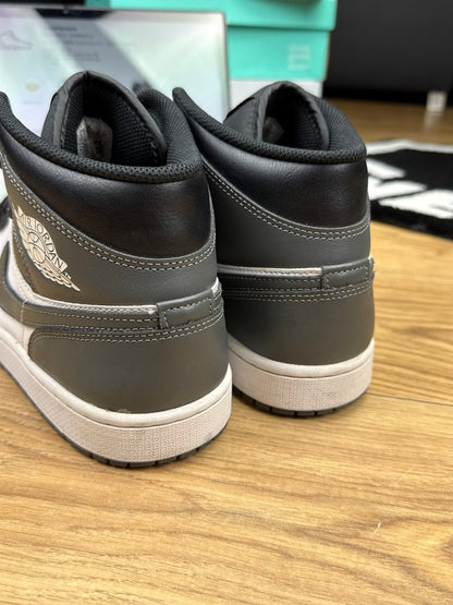 Nike Air Jordan 1 Mid (45)