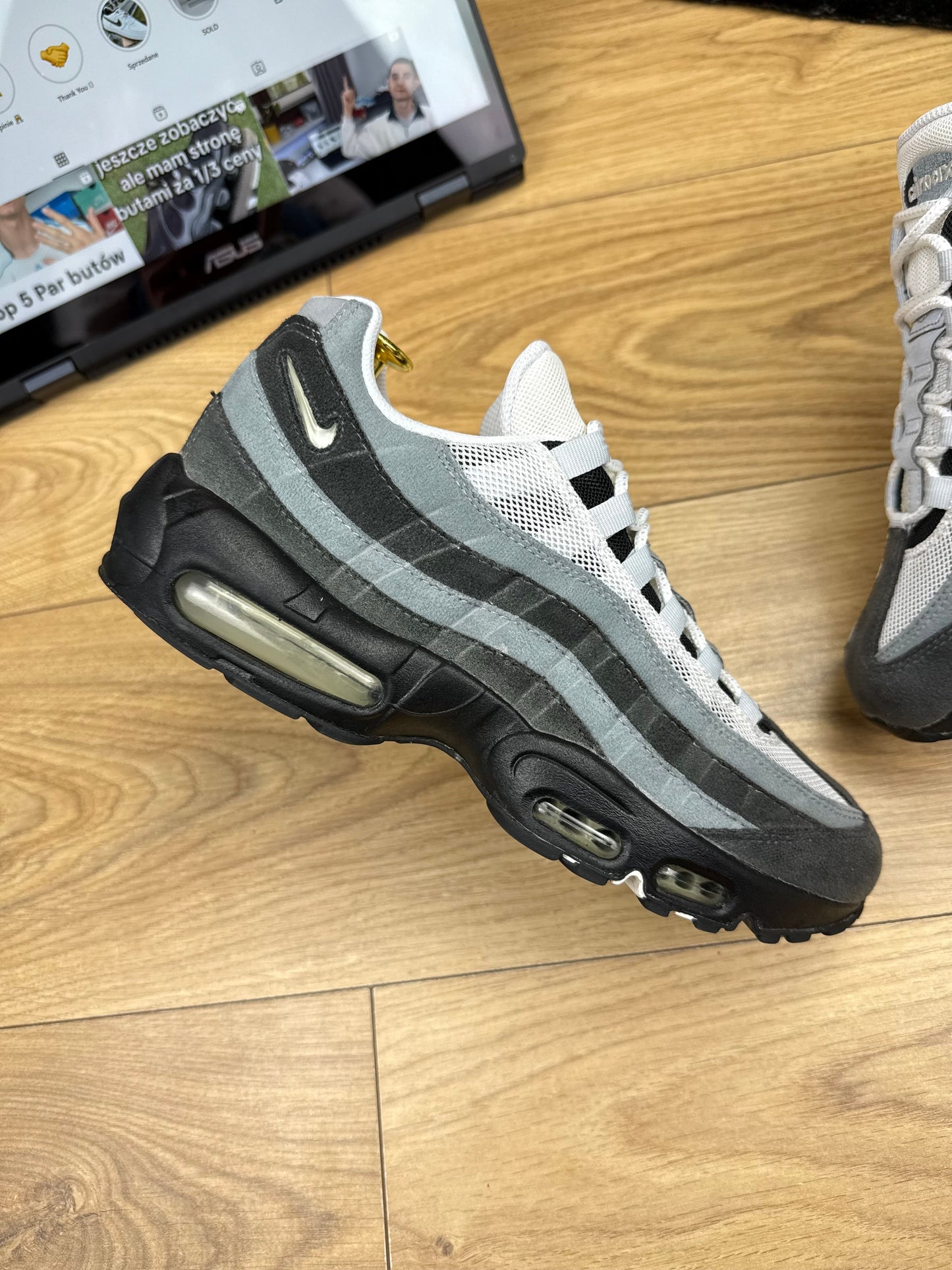 Nike Air Max 95 (41)
