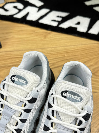Nike Air Max 95 (41)