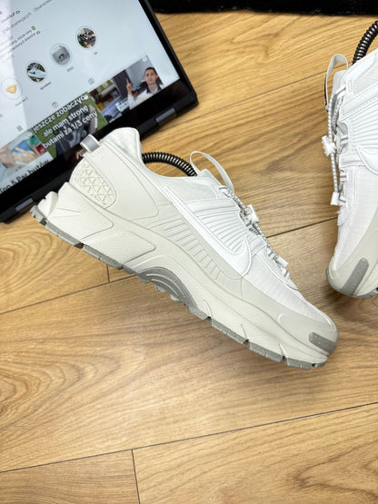Nike Zoom Vomero Roam (42)
