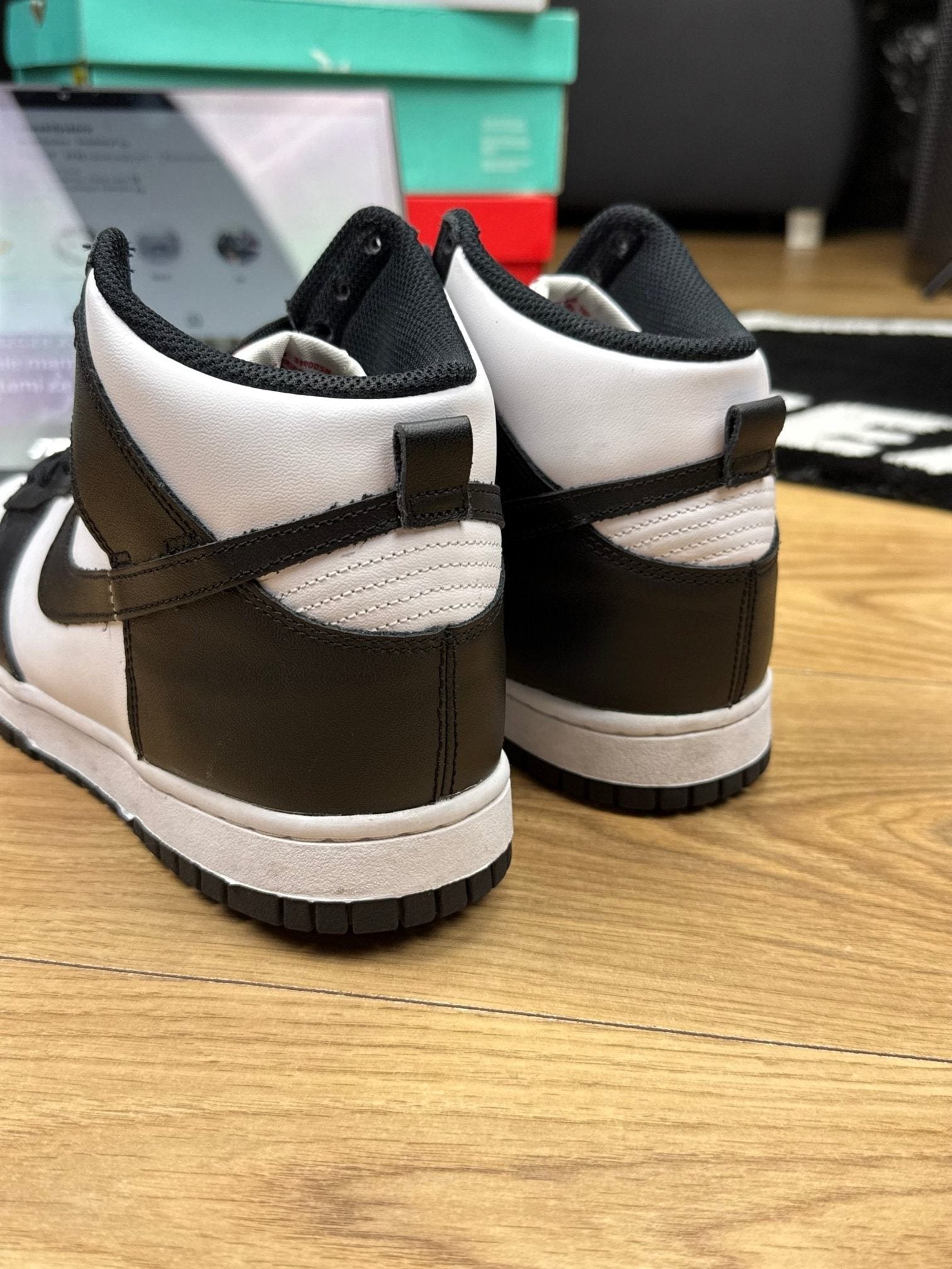Adidas Handball Spezial “Black Gum” Black Gum — buty sportowe męskie nowe rozmiar 41, podeszwa