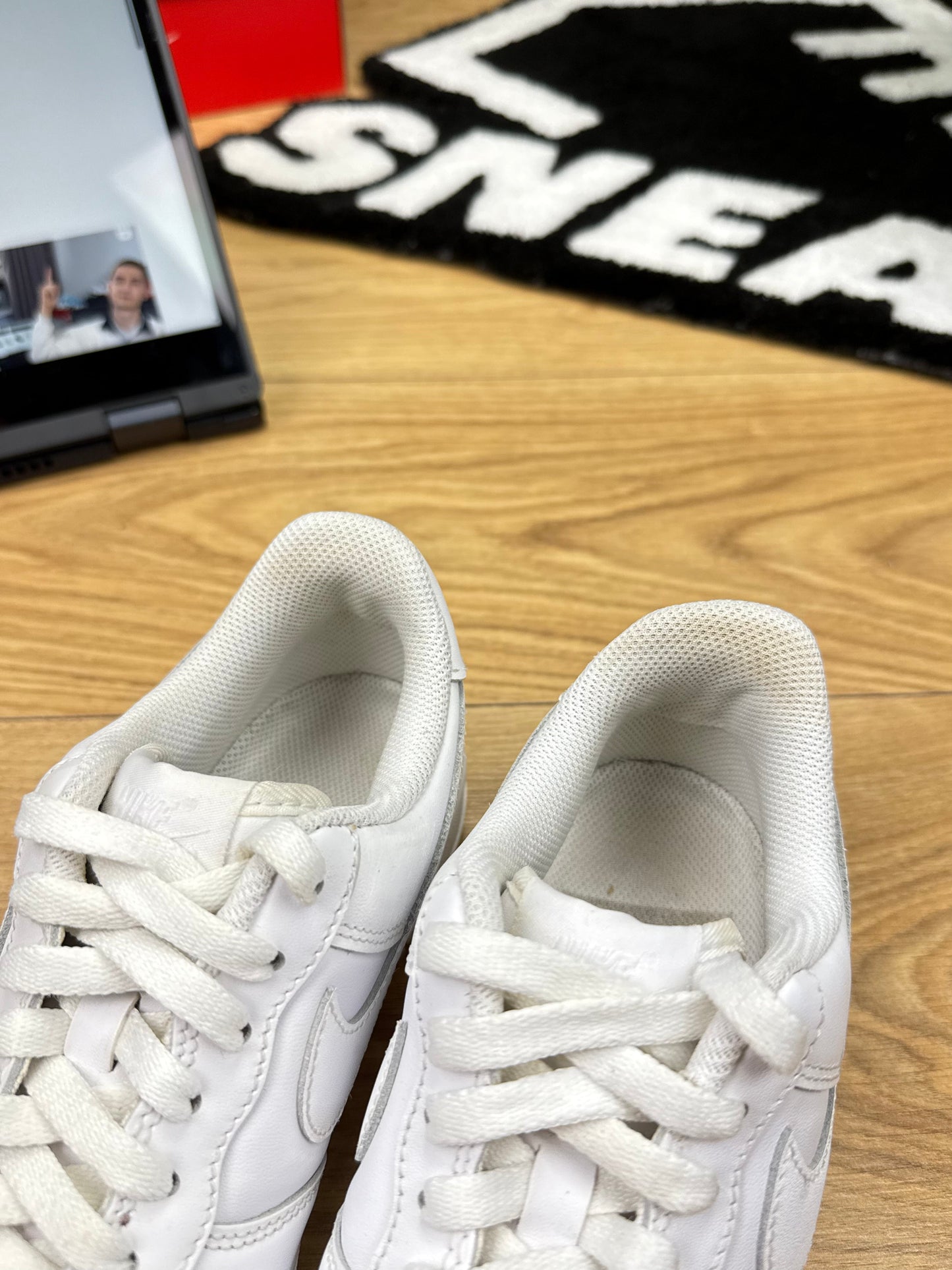 Nike Air Force 1 Low (38)