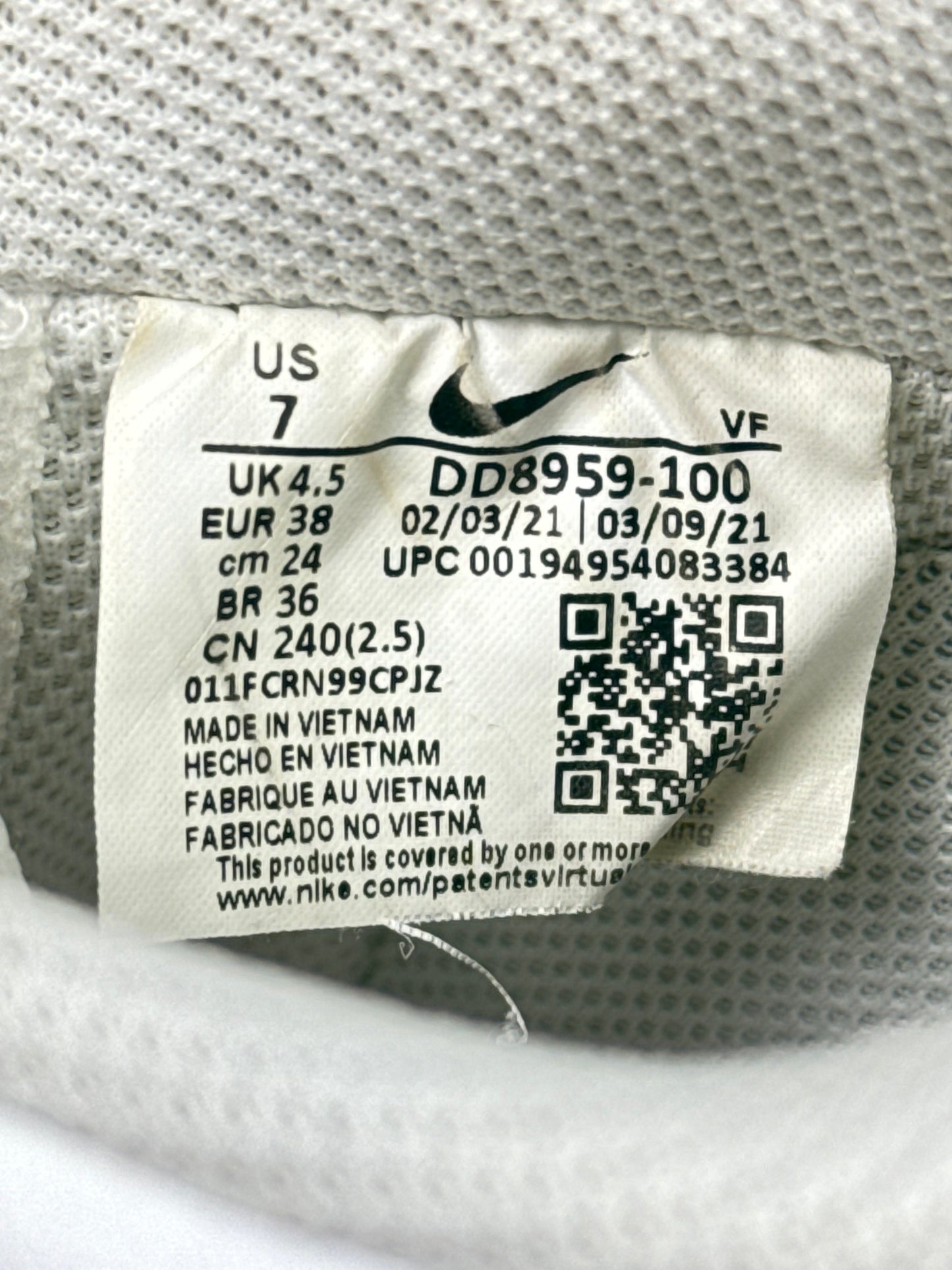 Nike Air Force 1 Low (38)