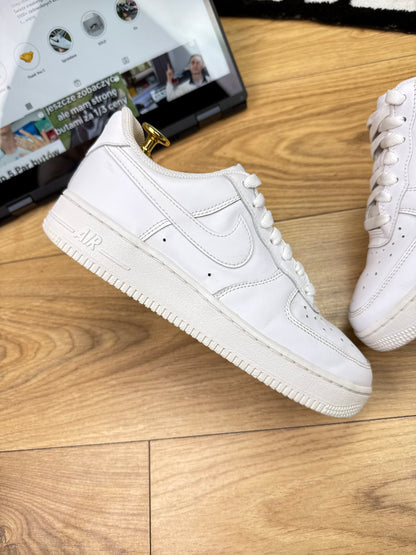Nike Air Force 1 Low (38)