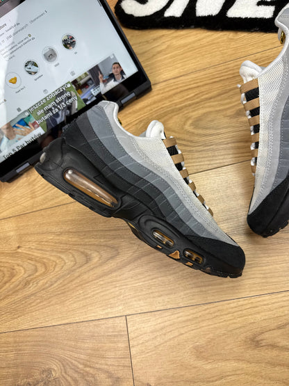 Nike Air Max 95 (42.5)