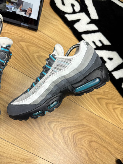 Nike Air Max 95 (42)