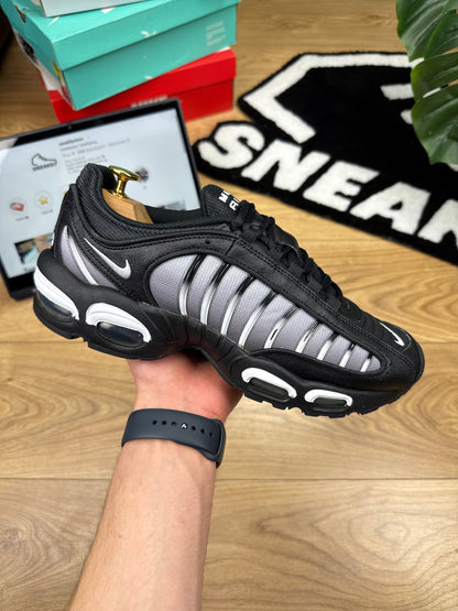 Nike Air Max Tailwind IV (44.5)