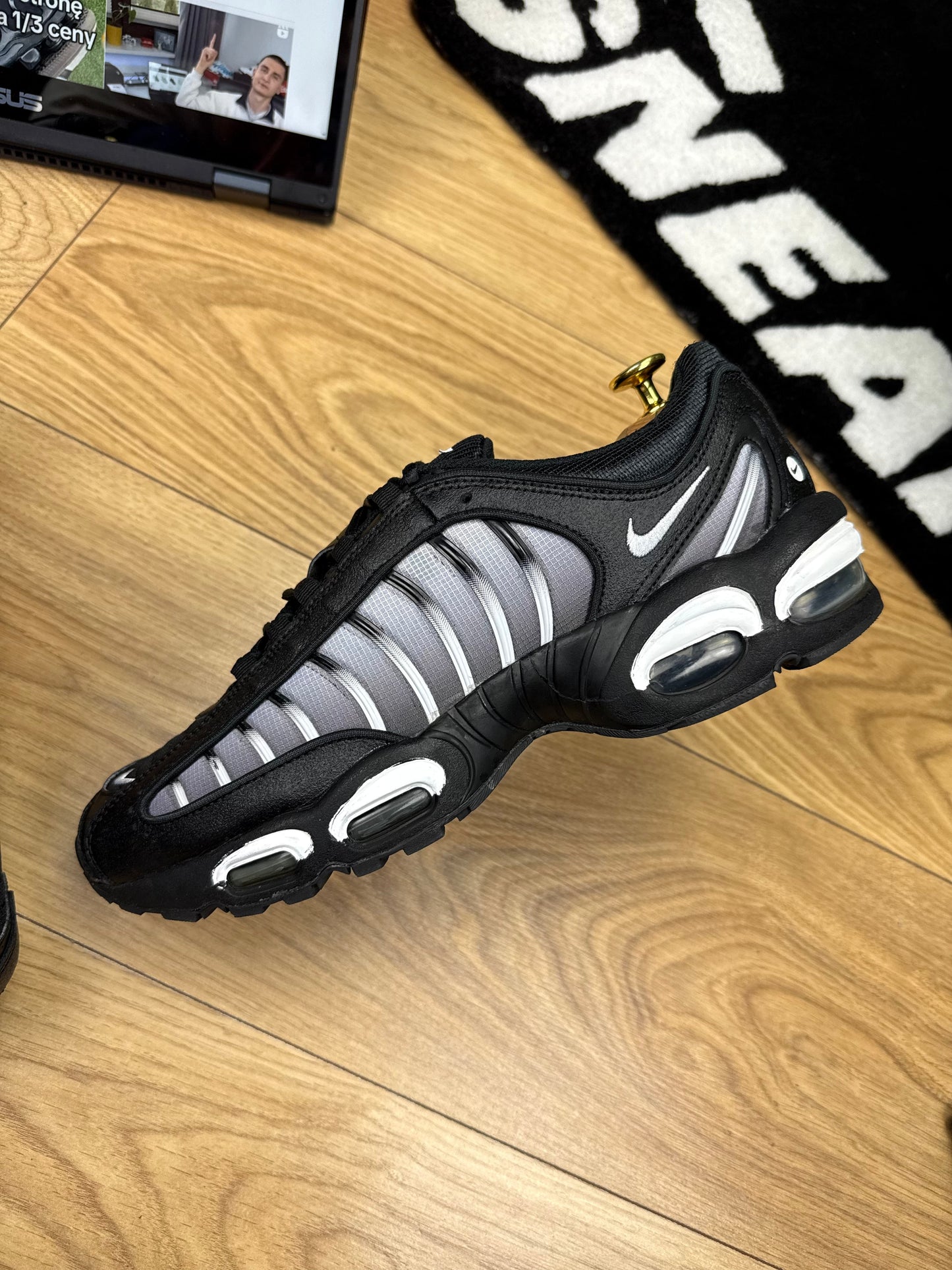 Nike Air Max Tailwind IV (44.5)