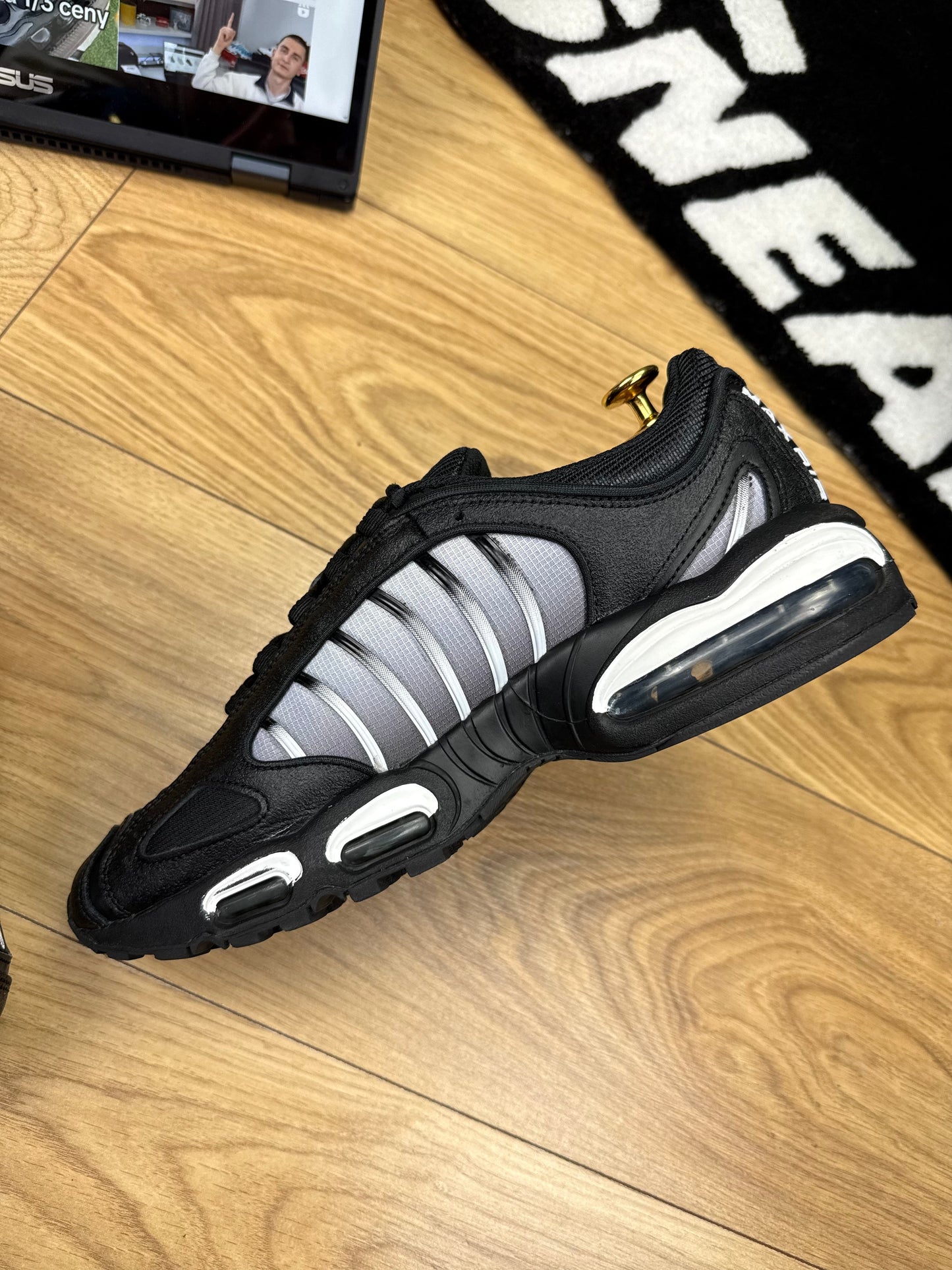 Nike Air Max Tailwind IV (44.5)