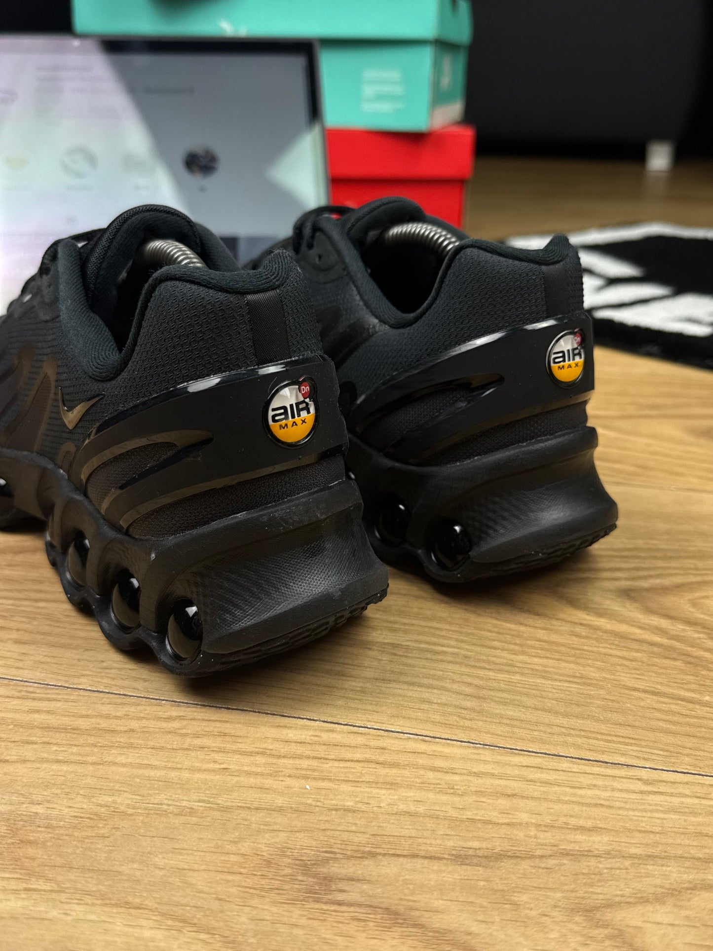 Nike Air Max DN (43)