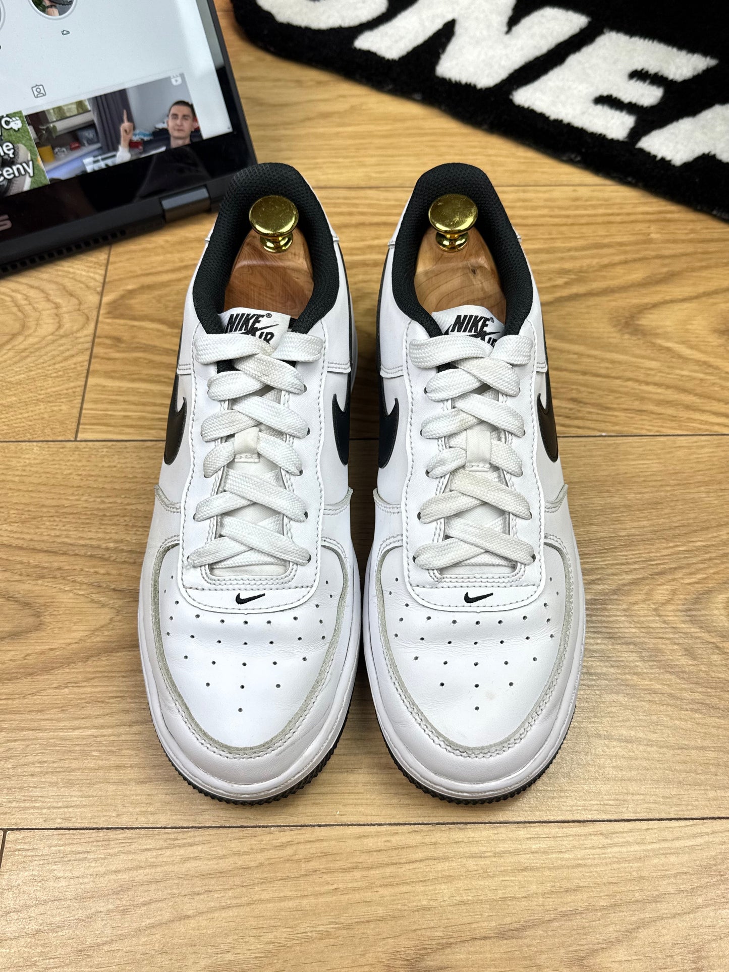 Nike Air Force 1 Low (40)