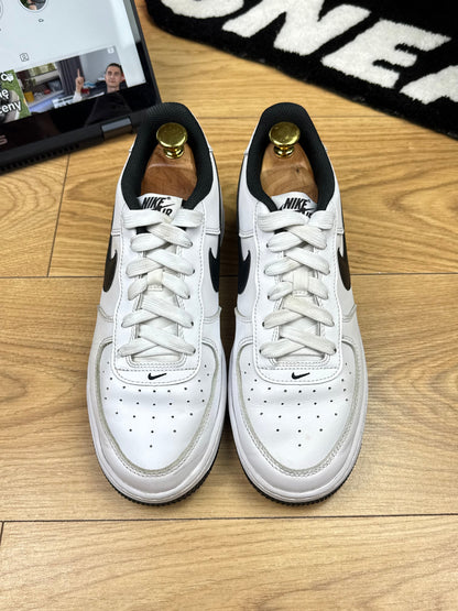 Nike Air Force 1 Low (40)