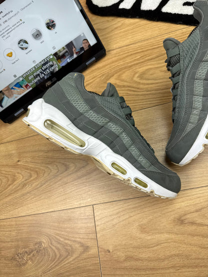 Nike Air Max 95 (45)