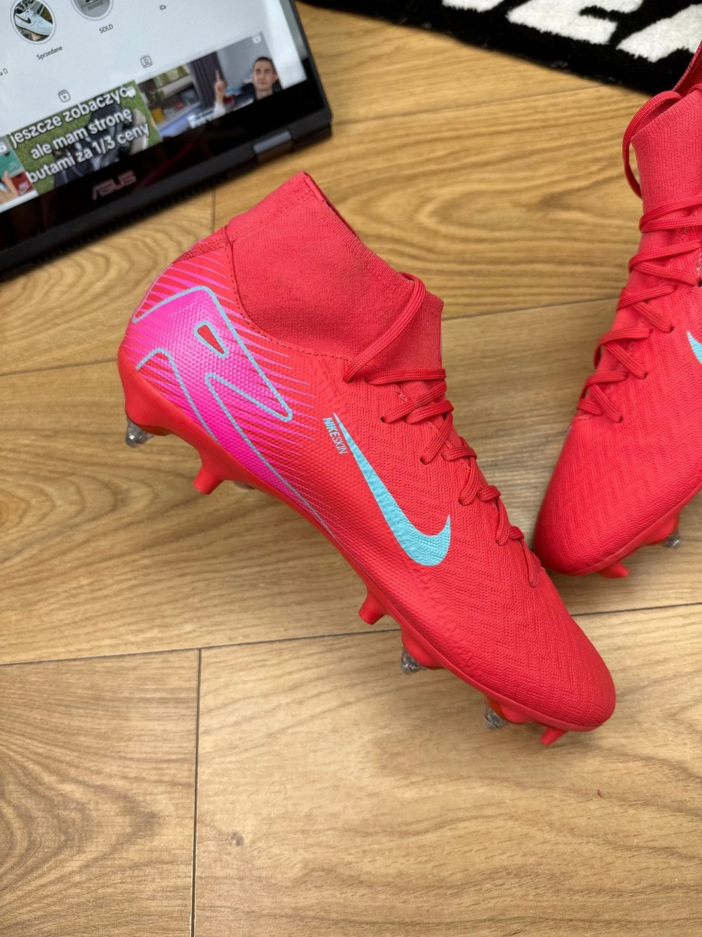 Nike Air Zoom Mercurial Superfly 10 Academy SG-Pro AC — buty sportowe męskie w bardzo dobrym stanie rozmiar 42, wewnętrzny panel lewego buta
