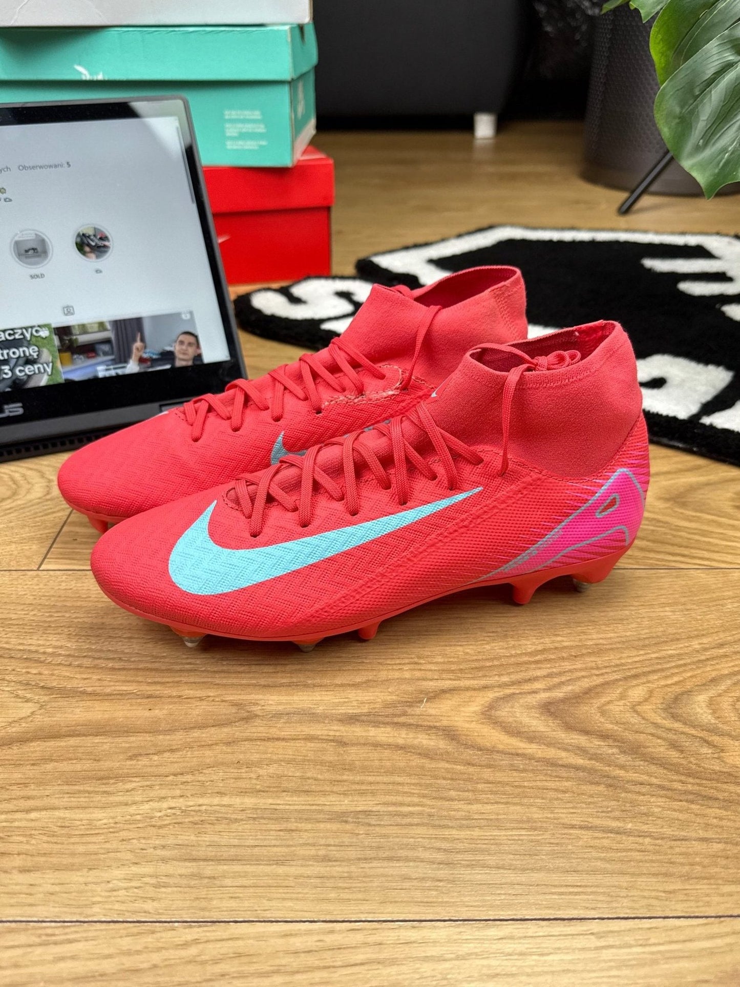 Nike Air Zoom Mercurial Superfly 10 Academy SG-Pro AC — buty sportowe męskie w bardzo dobrym stanie rozmiar 42, widok z góry