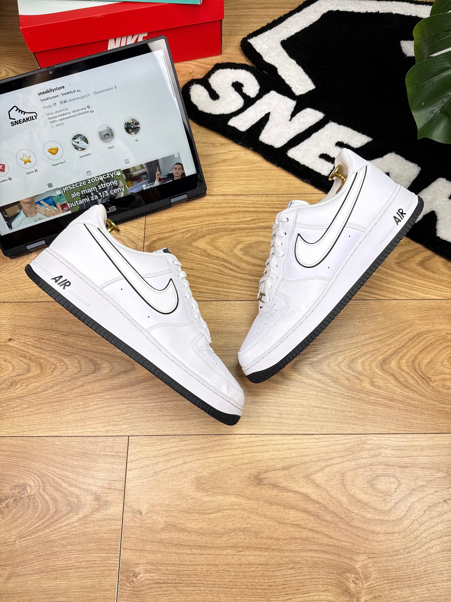 Nike Air Force 1 Low (45.5)