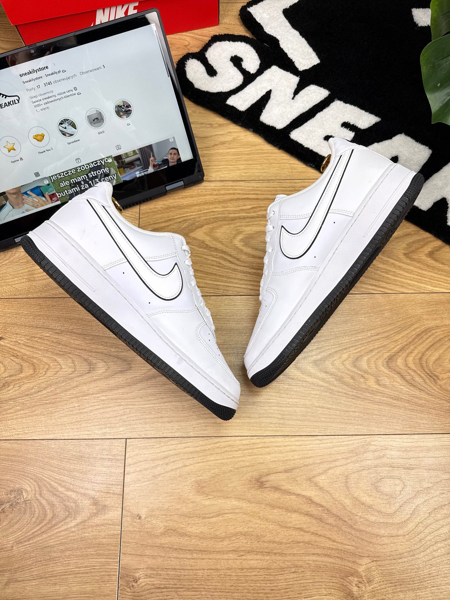 Nike Air Force 1 Low (45.5)