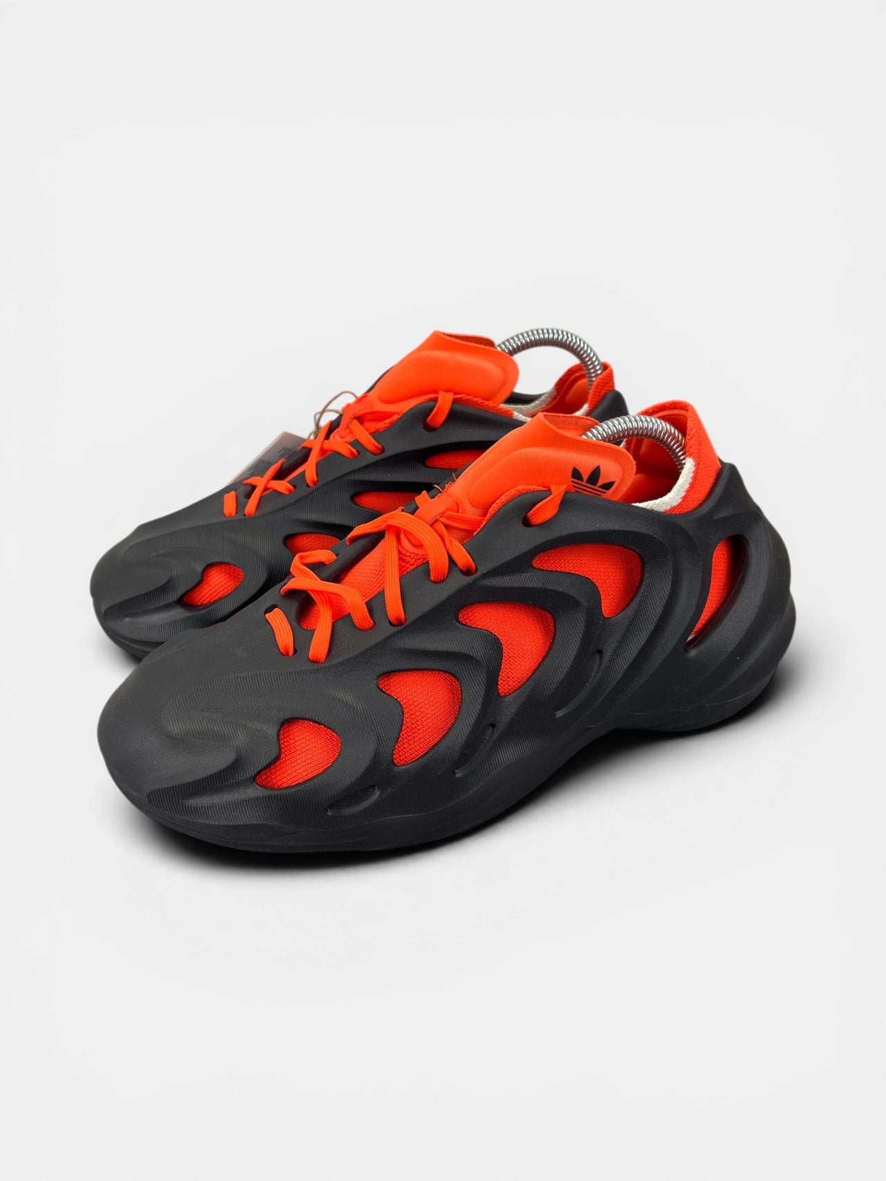 Adidas adiFOM Q Core Black — buty sportowe męskie nowe rozmiar 41 1/3, widok z boku