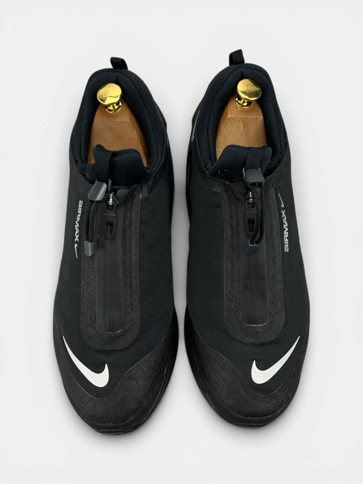 Nike Air Max Dn Roam Triple Black — buty sportowe męskie w bardzo dobrym stanie rozmiar 45, widok z tyłu