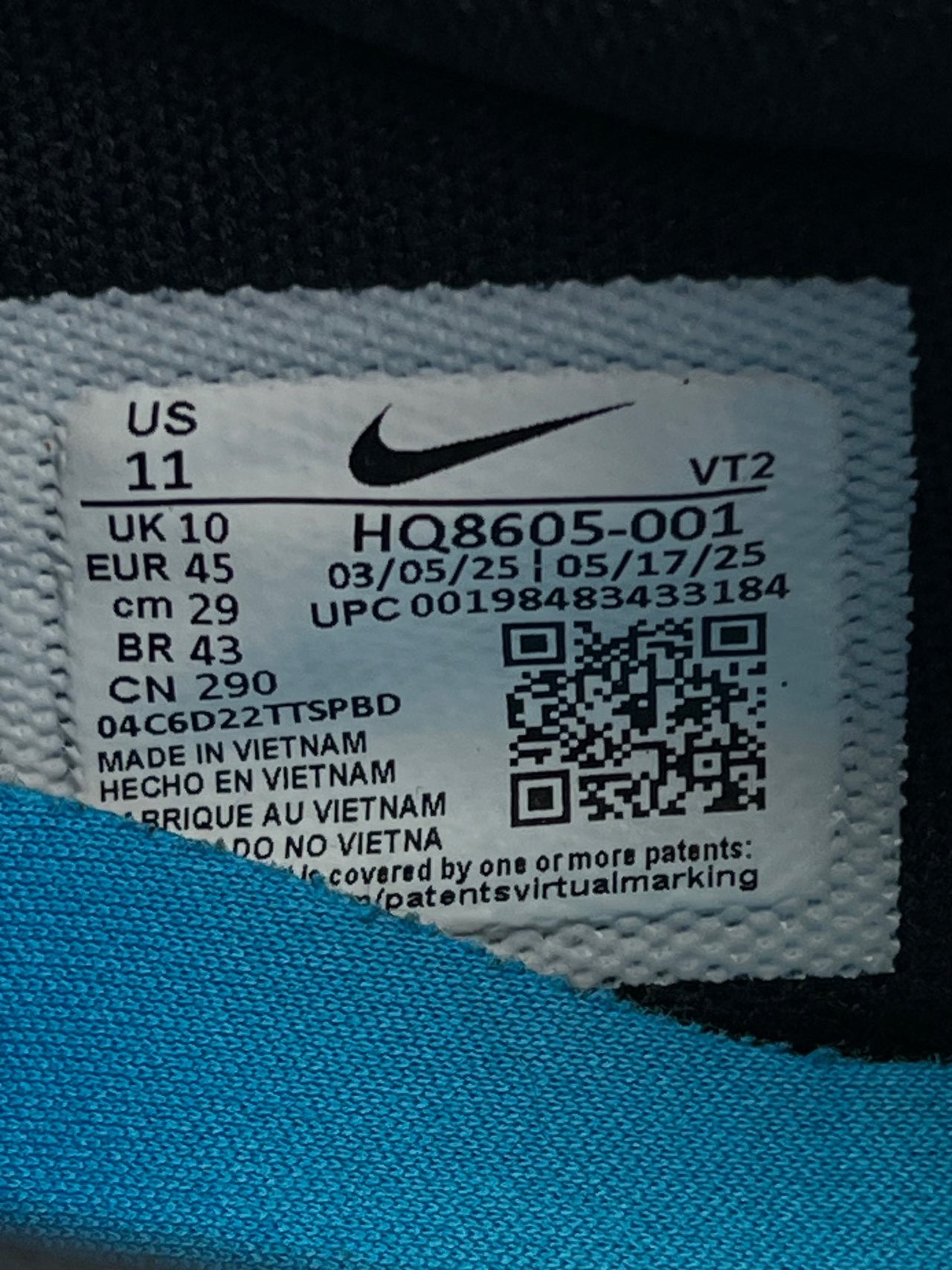 Nike Air Max Dn Roam Triple Black — buty sportowe męskie w bardzo dobrym stanie rozmiar 45, opcjonalne zdjęcie 1