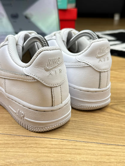 Nike Air Force 1 Low (37.5)