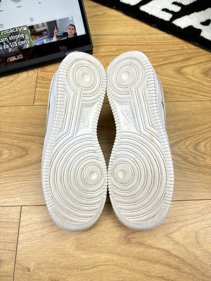 Nike Air Force 1 Low (37.5)