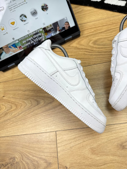 Nike Air Force 1 Low (37.5)