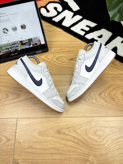 Nike Air Jordan 1 Low (37.5)