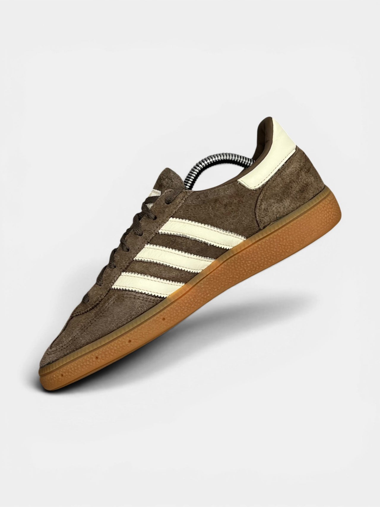 Adidas Handball Spezial — buty sportowe męskie w bardzo dobrym stanie rozmiar 40, wewnętrzny panel prawego buta