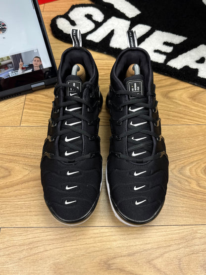 Nike Air Vapormax Plus (44.5)